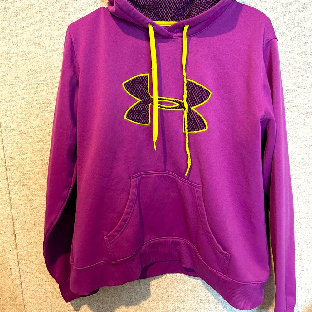Large Purple Under Armour Hoodie